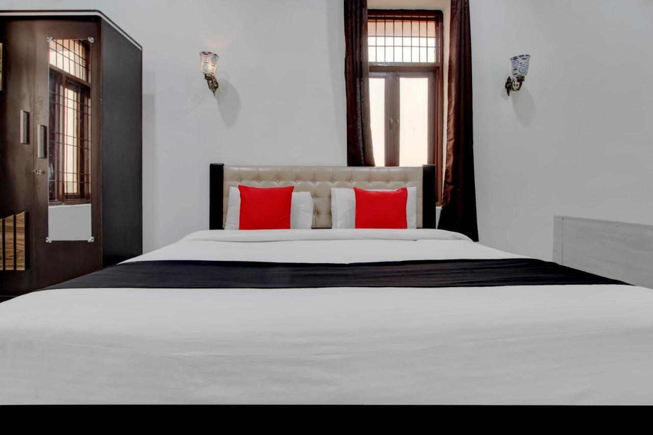 Elegance Resort Mathura Exterior foto